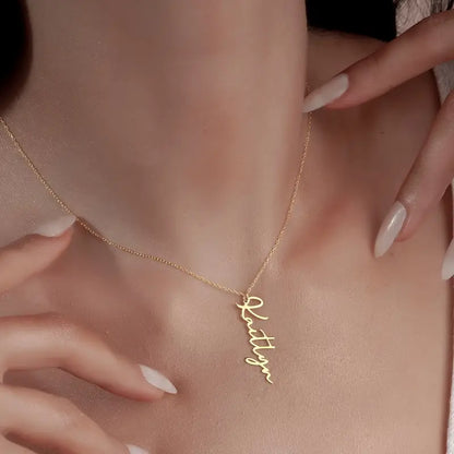 Dikey İsim Kolye | 925 Gümüş