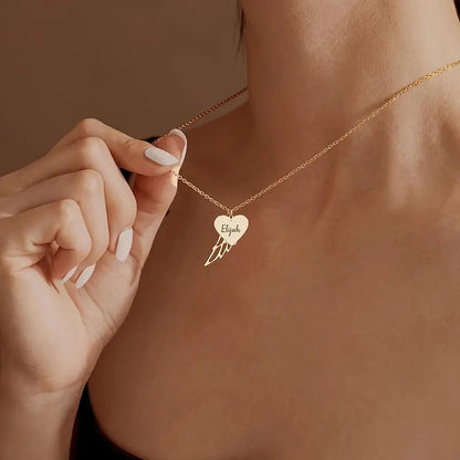 Zarif Kalp Şekilli Kanat İsimli Kolye | 925 Gümüş