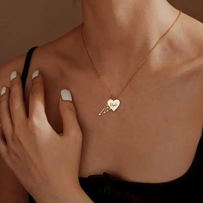 Zarif Kalp Şekilli Kanat İsimli Kolye | 925 Gümüş