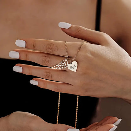 Zarif Kalp Şekilli Kanat İsimli Kolye | 925 Gümüş