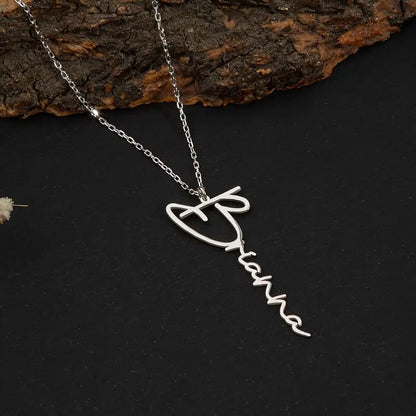 Zarif Dikey İmza Tasarımı Kolye | 925 Gümüş